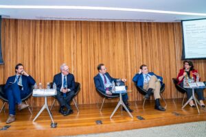 FGV DINT COC 07.11 BAIXA 368 FGV DINT COC 07.11 BAIXA 368