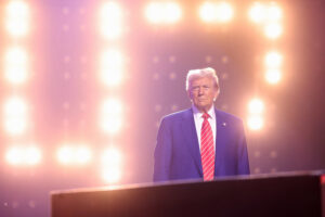 Trump is pivoting to Asia, but the US’ positive agenda for the region is far from clear. ASEAN should strengthen economic integration to safeguard against potential disruptions.
Image source: Flickr. Trump is pivoting to Asia, but the US’ positive agenda for the region is far from clear. ASEAN should strengthen economic integration to safeguard against potential disruptions. Image source: Flickr.